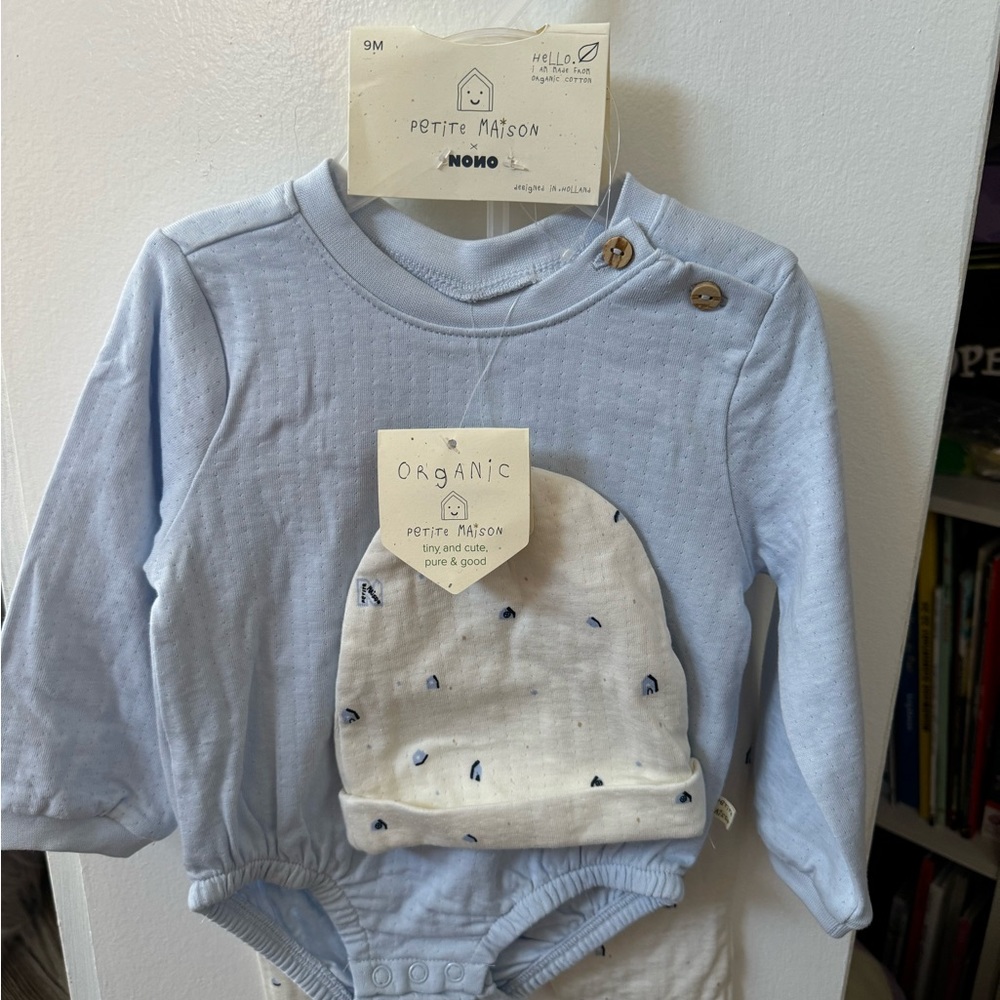Petite Maison Baby Blue Onesie and Hat Set